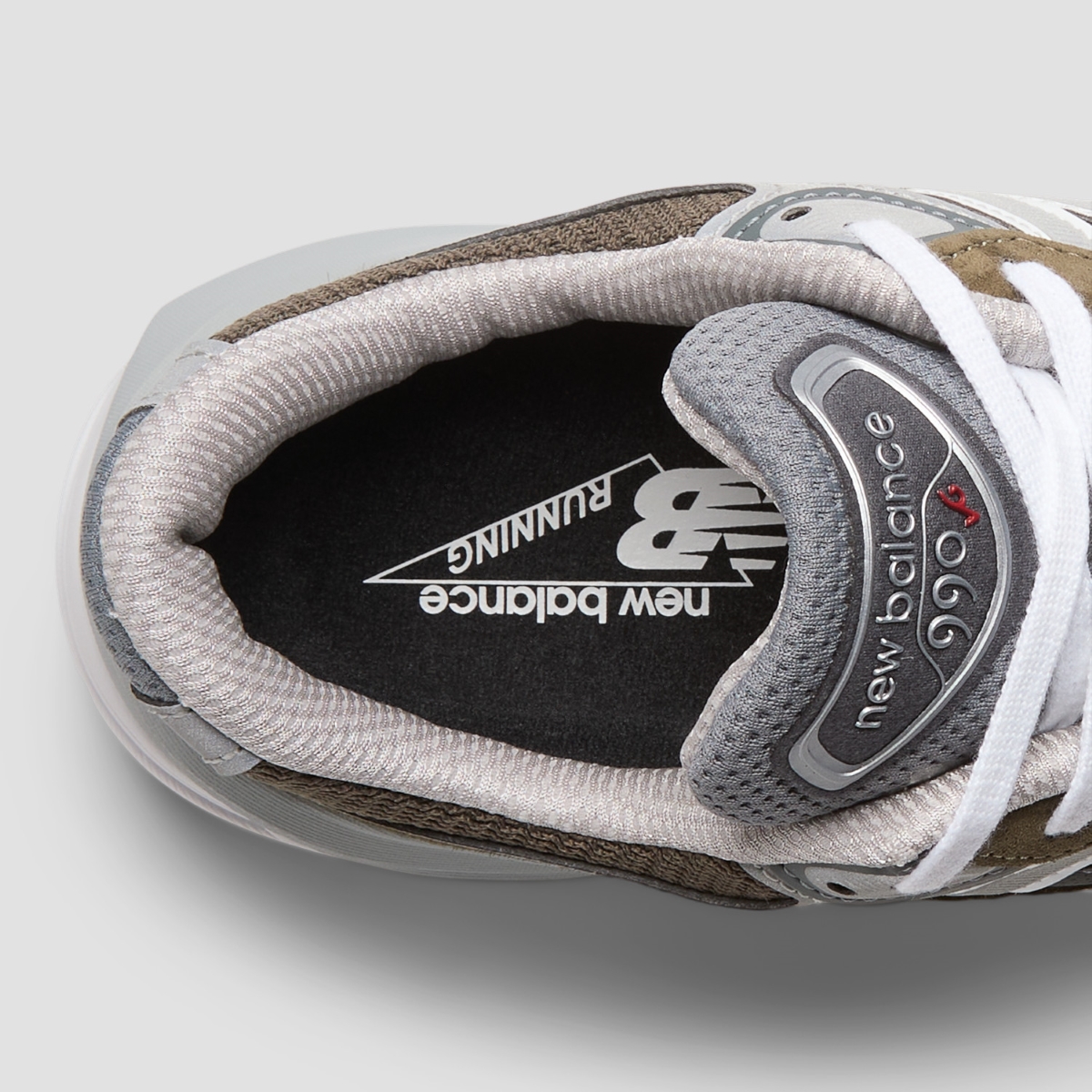 New Balance Made in USA 990v6 Olive